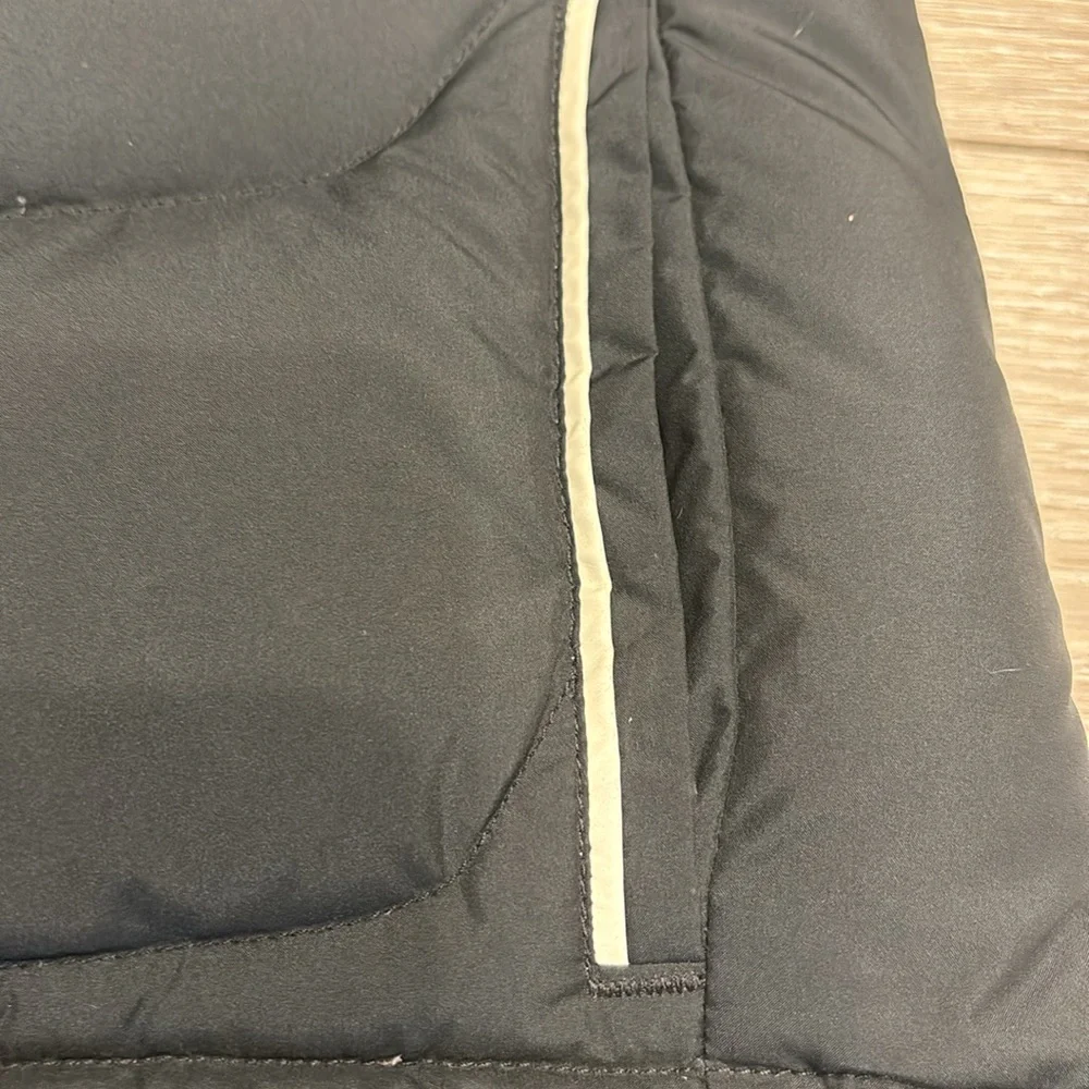 REI puffy vest size 6/7